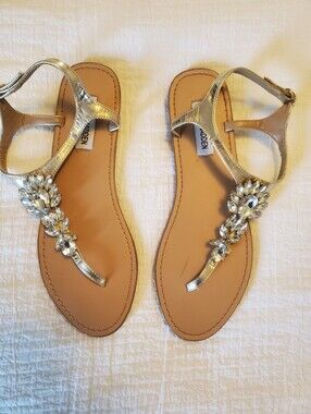 Steve Madden Silver Metallic Jeweled T-Strap Flat Sandals
